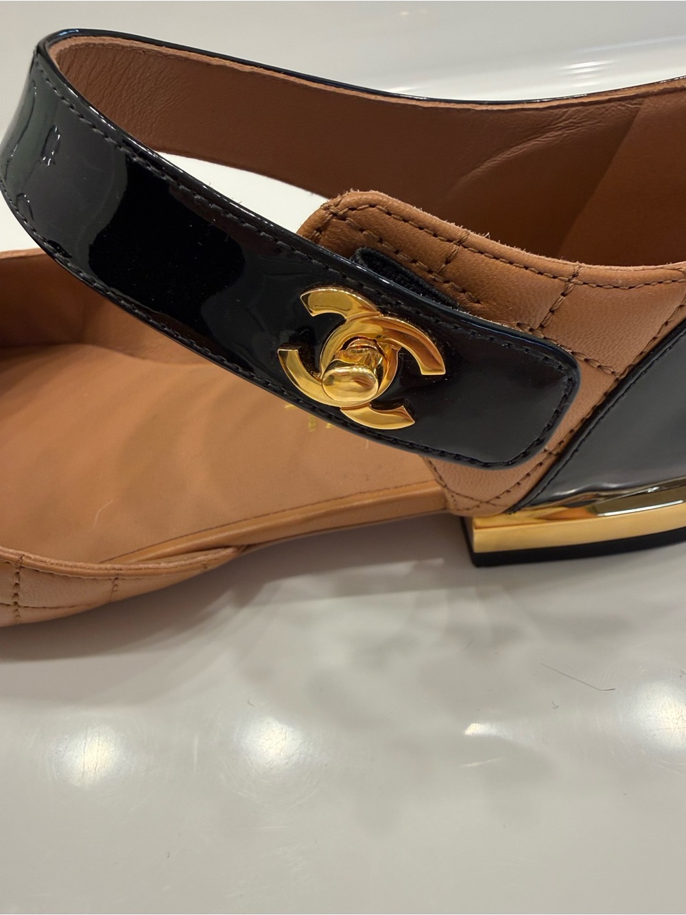 CHANEL Two-Tone Quilted Mary Jane Flats in Tan and Black IT38.5 - Picture 4 of 7